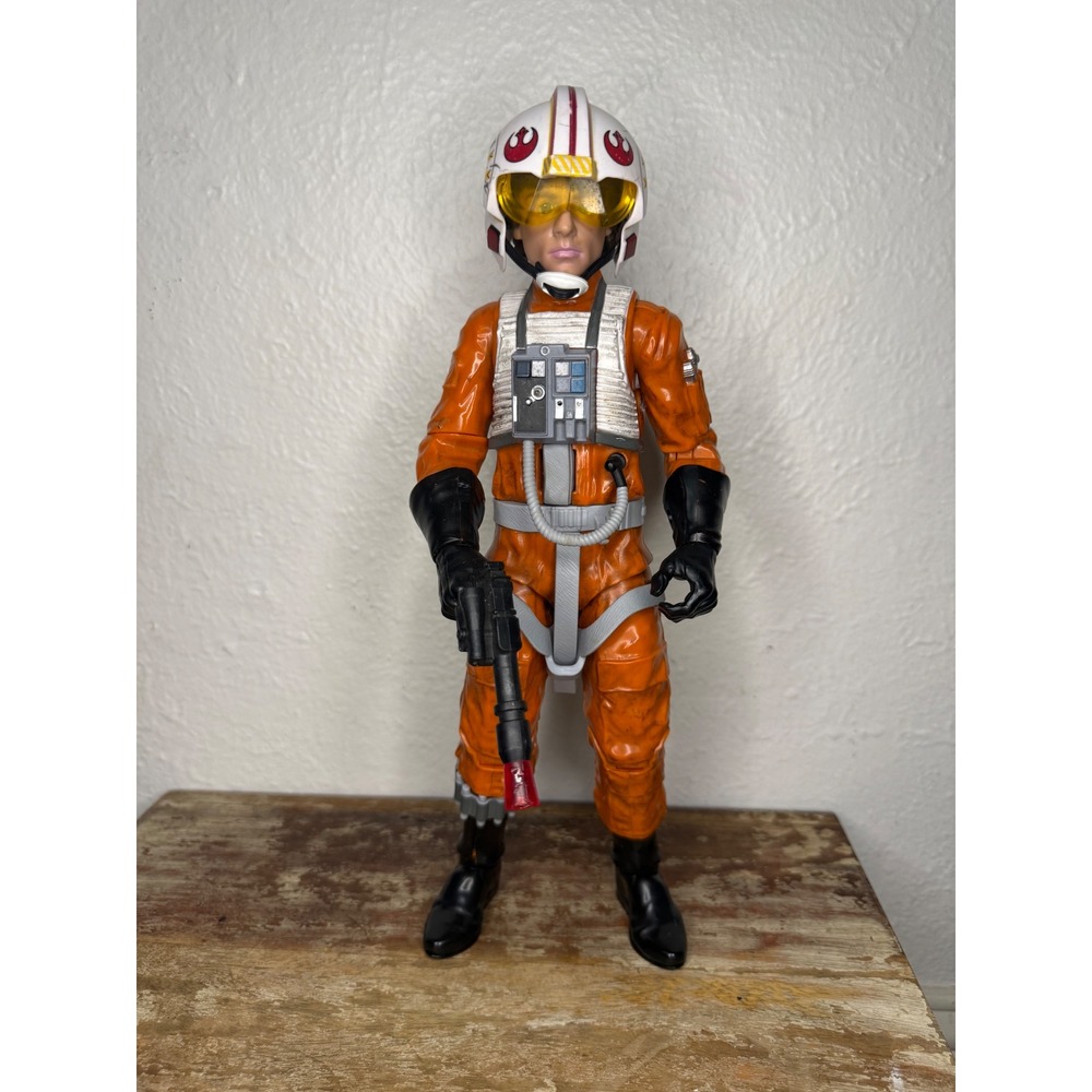 Disney Store Star Wars Luke Skywalker X-Wing Pilot Large Action Figure 12"